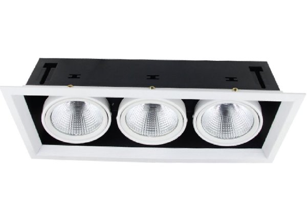 Светильник Карданный LED   3х30Вт Белый 4000K Симм. 35º 7200Лм 525x195x170 FL-LED