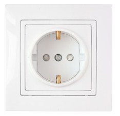 Розетка Встраив  Одинарная с Заземлением+Шторки Белый IP20 16А 250В Уют Bylectrica