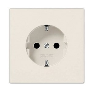 Розетка В Рамку  Одинарная С Заземлением Слоновая Кость IP20 16А 250В LS990 JUNG