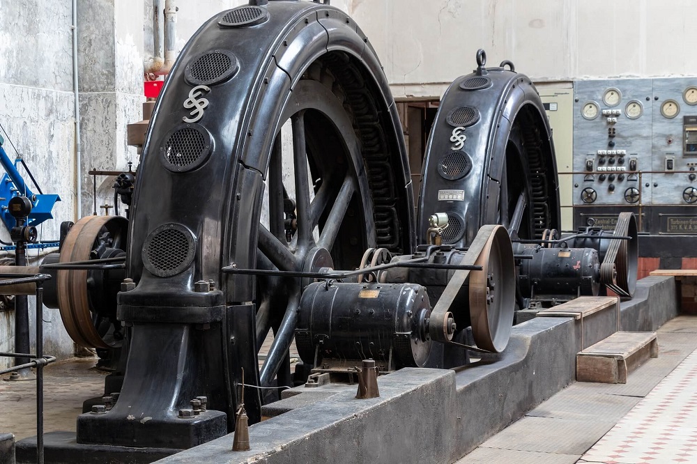 kolesa-na-fabrike.jpg kolesa-na-fabrike.jpg