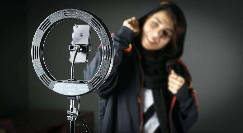 kolcevaya-lampa-dlya-selfi.jpg kolcevaya-lampa-dlya-selfi.jpg