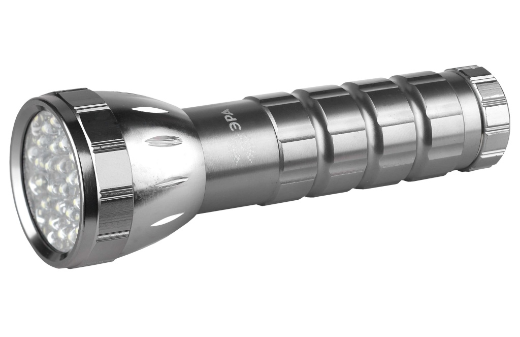 malenkij-metallicheskij-fonarik.jpg malenkij-metallicheskij-fonarik.jpg