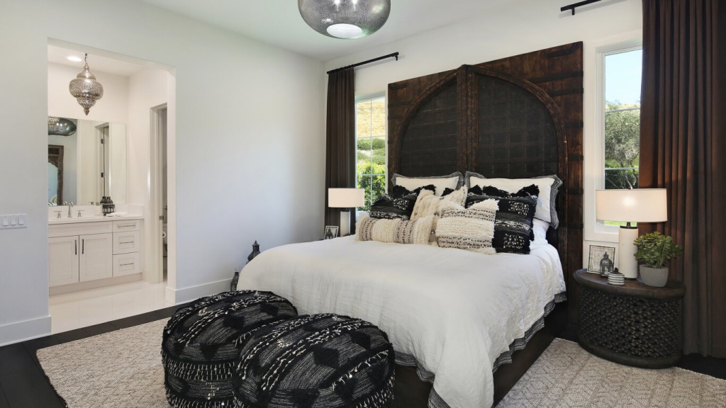 plafony-iz-plastika.jpg plafony-iz-plastika.jpg