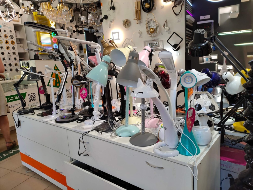 nastolnye-lampy.jpg